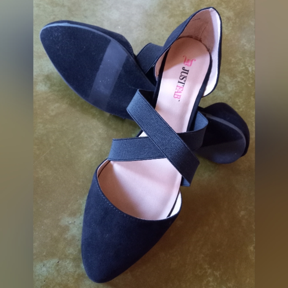 NIB Flat Black Women's Shoes Size 8.5